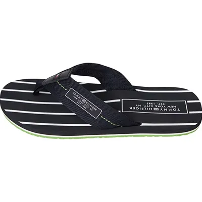 Produktbild von Tommy Hilfiger WIP FM0FM04470-DW5 in Green color size 42