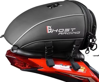 Productafbeelding van CarryQuest® - Rugzak voor motorfietsen, 10 liter, zwart