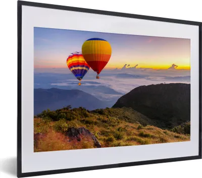 Produktbild von MuchoWow® MuchoWow® Gerahmtes Poster Heißluftballon - Berg - Thailand 40x30 cm - Poster mit zchwarzem Bilderrahmen - Bilderrahmen - Poster im Rahmen