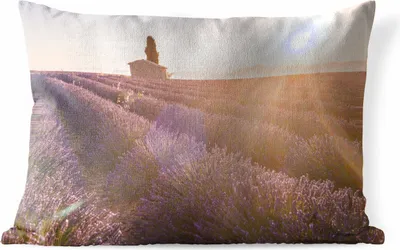 Produktbild von MuchoWow® Outdoor Kissen - Sonnenaufgang über einem Lavendelfeld - 60x40 cm - Wetterfest - Lounge Kissen - Zierkissen - Kissen für Innenräume