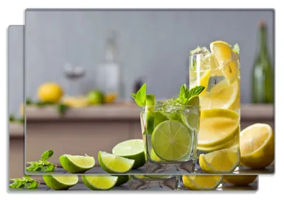 Produktbild von Wallario Frühstücksbrettchen 2er Set aus Glas, je 20 x 30 cm, mit rutschfesten Füßen, Motiv Cocktails mit Limetten und Zitronen