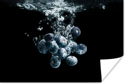 Produktbild von MuchoWow® Poster Blaubeeren - Obst - Beeren - Stillleben - Wasser - Schwarz 60x40 cm - Schlafzimmerdekoration