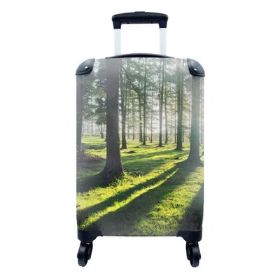 Produktbild von MuchoWow® Koffer Handgepäck Trolley Rollkoffer Kleine Reisekoffer mit 4 Rollen - Bäume - Natur - Wald - Cabin Size < 55x40x23 cm & 55x40x20 cm - Fotokoffer - Kabinenkoffer - Boardgepäck - Reise-Box - Reisekoffer - Reisegepäck - Koffer mit Bild - Trolley für Kinder