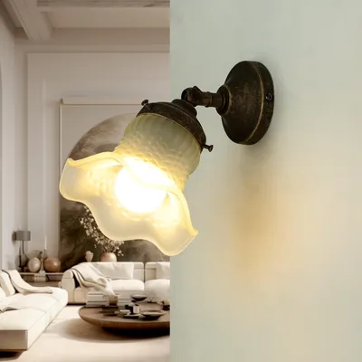 Immagine prodotto di Faretto da parete applique in vetro di vero ottone regolabile E14 a forma di fiore lampada da parete rustica interna
