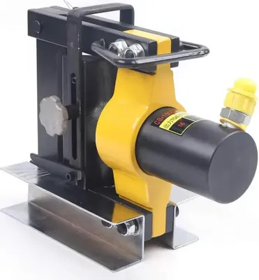 Produktbild von Rohrbieger 16 t - Hydraulische Rohrbiegemaschine - Für Metallrohre bis 150 mm - Für Kupfer und Aluminium - Positionsanschlag für präzises Biegen - EU-Stecker - Schwarz