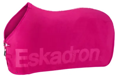 Produktbild von Dynamic Abschwitzdecke Fleece Stamp 740 lipstick L/145 cm