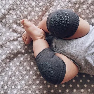 Produktbild von CHPN – Knieschoner – Baby-Knieschoner – Schwarz – 1 Paar – Baby-Knieschoner – Krabbeln – Krabbeln lernen – Baby-Sicherheit – Kniestrümpfe