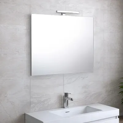 Immagine prodotto di Specchiera bagno a filo 90 x 70 cm con luce a led reversibile