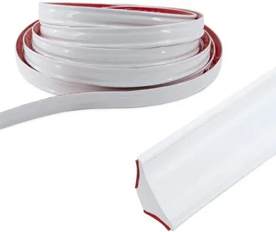 Produktbild von Selbstklebende Dichtungsleiste – Flexibel – PVC – 3 Meter – 12 x 9 mm