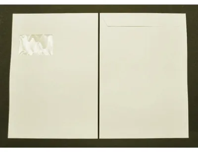 Produktbild von Versandtaschen Munken Pure C4 120g/qm HK Fenster VE=250 Stück gelblichweiß