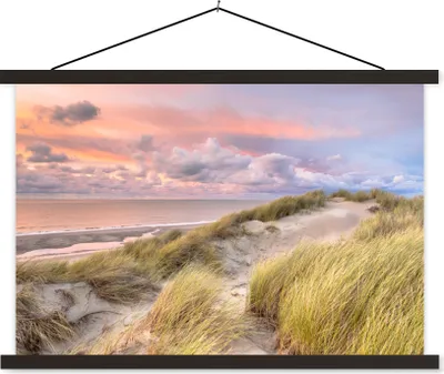 Produktbild von MuchoWow® Textilposter Strand - Meer - Düne - Sonnenuntergang 60x40 cm mit schwarzem Rahmen - Hölzernes