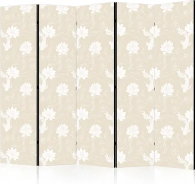Produktbild von 5-teiliger Einseitiger Vlies Paravent - Fish and Water Lilies - Bright Oriental Fish Swimming Among Water Flowers on a Delicate Sand-Beige Background 225x172 cm Tiere g-B-10065-z-b