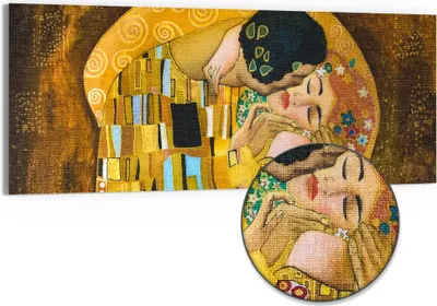 Produktbild von DEQORI Hybrid Leinwand Bild 125x50 cm 'Der Kuss von Gustav Klimt' Wandbild Glas flach modern