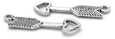 Produktbild von Vintageparts Anhänger Liebespfeil Metalllegierung antik Silber 30 x 7 mm, 6 Stück