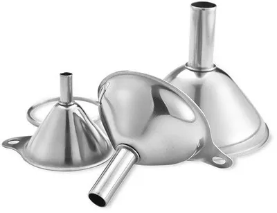 Immagine prodotto di Set di imbuti in acciaio inossidabile Unyqoos® da 3 pezzi – imbuti da cucina per riempire bottiglie e barattoli in modo pulito, lavabili in lavastoviglie, impilabili