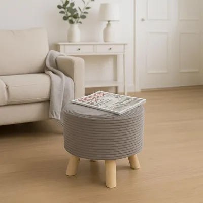 Zdjęcie produktu dla Pufa Cord - tapicerowane siedzisko z drewnianymi nogami