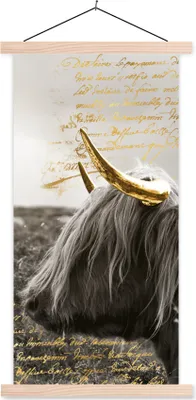 Produktbild von MuchoWow® Textilposter Schottisches Hochlandrind - Gold - Hoorn 60x120 cm mit holzfarbenen Rahmen - Holz