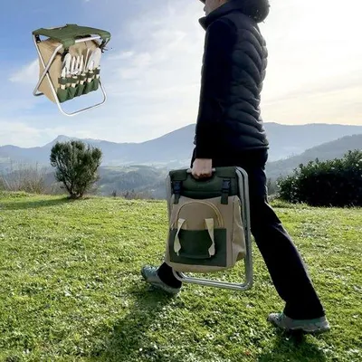 Image de Unyqoos® : Tabouret de jardin pliable avec un kit d'outils de 5 pièces et une sacoche de rangement, structure en acier supportant jusqu'à 100 kg, outils avec tête en acier et manches ergonomiques en bois