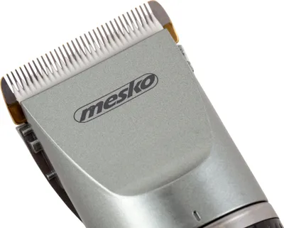Produktbild von Mesko Tierhaarschneider | Schermaschine | Haarschneidemaschine | 4 verschiedene Aufsätze | Titaniumkopf | Akku- oder Netzbetrieb