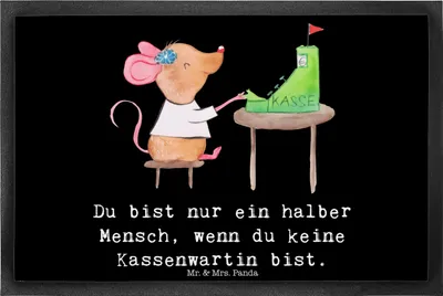 Produktbild von Mr. & Mrs. Panda Fußabstreifer Kassenwartin Herz 40 x 60 cm - Schwarz - Geschenk, Spruch, Schmutzfangmatte, Bodenvorleger, Witzig, Fussmatte, Gummimatte, Verein, fußmatte