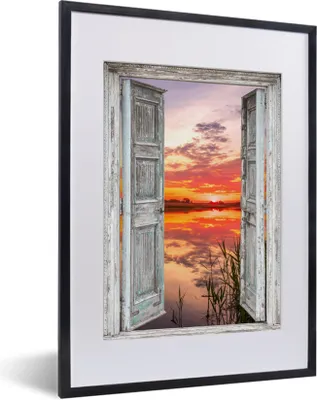 Produktbild von MuchoWow® Gerahmtes Poster Landschaft - Sonnenuntergang - Wasser - Aussicht 30x40 cm - Poster mit Schwarzem Bilderrahmen Wandposter Rahmen Foto Bilder - Wandposter Schlafzimmer