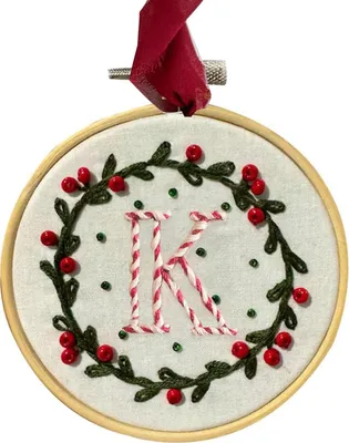 Produktbild von DIY-Stickerei von Weihnachtsornamenten, personalisiertes Monogramm-Stickset mit Initialen A–Z, Mini-Stickset für Anfänger K