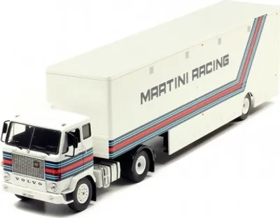 Image de Volvo F88 (Martini Racing Transporter) - 1:43 - IXO Models