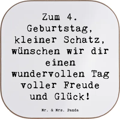 Produktbild von Mr. & Mrs. Panda Tassenuntersetzer Spruch 4. Geburtstag - Weiß - Geschenk, Untersetzer Tasse, gläseruntersetzer, Tischuntersetzer, Meilenstein, Geborgenheit, Tassen