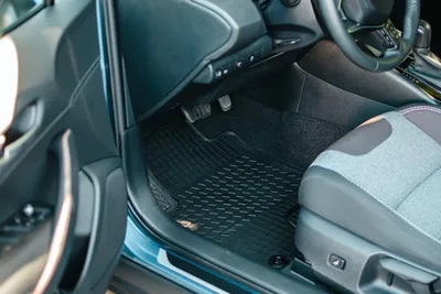 Image de Tapis avant caoutchouc noir pour Kia Ceed III 2018-