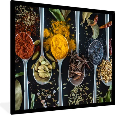 Produktbild von MuchoWow® Gerahmtes Poster Kräuter - Löffel - Gewürze - Schwarz - Küche 40x40 cm - Poster mit Schwarzem Bilderrahmen Wandposter Rahmen Foto Bilder - Mit Rahmen - Wanddekoration Schlafzimmer