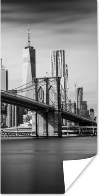 Produktbild von MuchoWow® Poster Brooklyn Bridge und die New Yorker Skyline in schwarz-weiß 60x120 cm - Wandschmuck