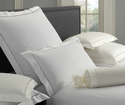 Produktbild von Elegante Mako-Satin Bettwäsche 2280 White House 200x200cm+70x90, Farbe weiß