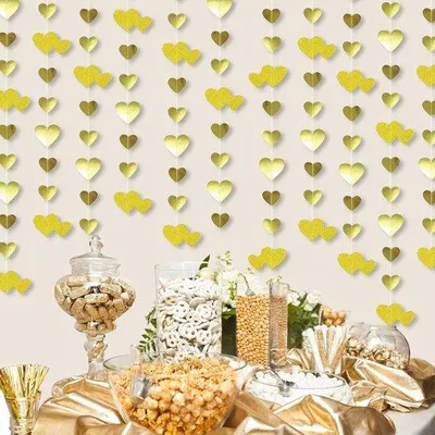 Produktbild von Famanu Herzgirlanden 16 Meter - Goldfarbene Papierdekoration