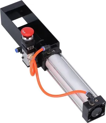 Image de Broyeur pneumatique de boîtes en aluminium destiné au recyclage