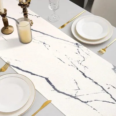 Obrázok produktu pre Famanu, moderná obliečka na stôl s efektom mramoru – 33 x 183 cm
