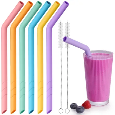 Produktbild von Silikon-Trinkhalme - Wiederverwendbar und extra breit für Smoothies und Bubble Tea - 6 Stück mit 2 Reinigungsbürsten - BPA-frei und spülmaschinenfest