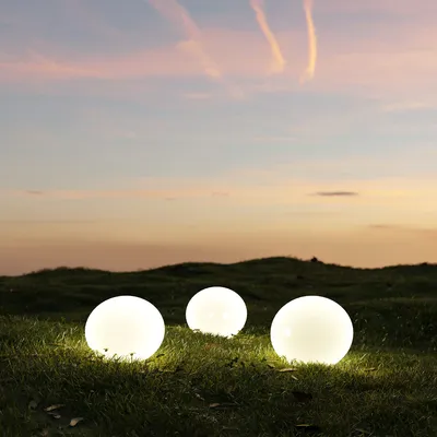 Produktbild von Kynast Garden LED Kugelleuchte Solar Gartenleuchte mit Erdspieß 25cm