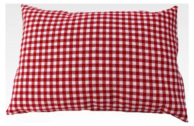 Produktbild von Zirbenkissen rot kariert mit Zirbenspänen aus Zirbenholz 30x20 cm