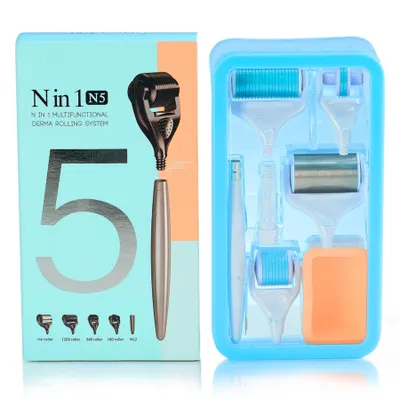 Immagine prodotto di Dermaroller Derma Roller Microneedling Crescita dei capelli Cura del viso Set 5 in 1, 0,5 mm