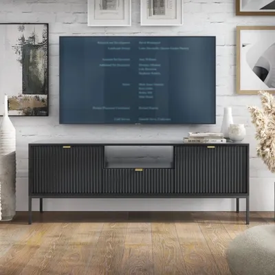 Produktbild von TV Lowboard Kioto 154 cm Schwarz & Schwarz – Rillenfront, Goldene Griffe, 1 Schublade, Loft