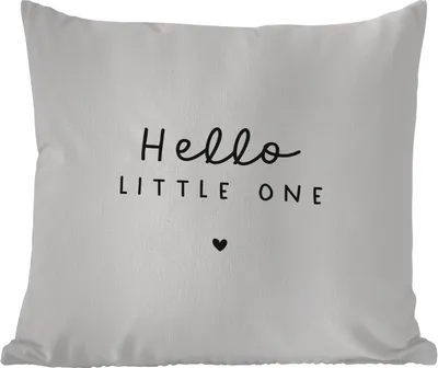 Produktbild von MuchoWow® Outdoor Kissen - Zitate - Hallo Kleines - Baby - Sprichwörter - Kinder - 50x50 cm - Wetterfest - Lounge Kissen - Komfortabel - Kissen mit Bild