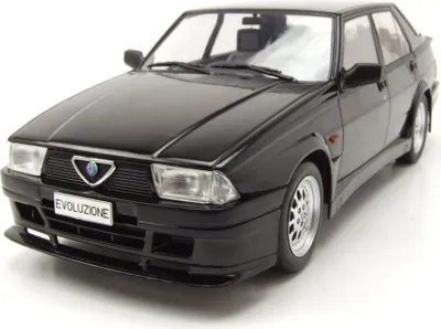Produktbild von MCG 18429 Alfa Romeo 75 Turbo Evoluzione 1987 schwarz 1:18