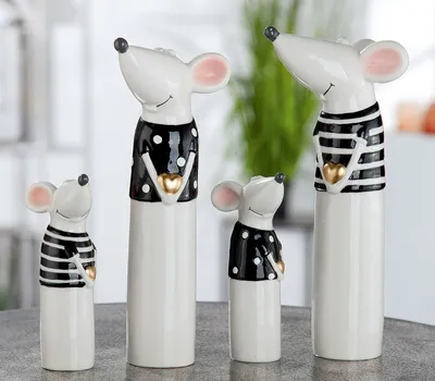 Produktbild von Gilde Figur, Maus, "Loving", Herzmotiv, gepunktet, gestreift, Porzellan, weiß, L. 11 cm, H. 25 cm, D. 7.5 cm 47322 4063387473221 2 Stück (2-fach sortiert)