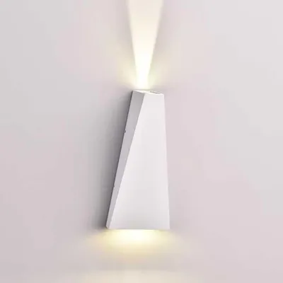 Immagine prodotto di V-TAC VT-826 Lampada LED COB 6W da parete alluminio bianco wall light bianco caldo 3000K IP65 - SKU 8295
