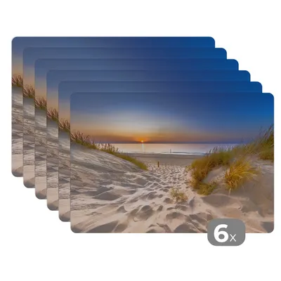 Obrázok produktu pre MuchoWow® Podložky Sada 6 podložiek Umývateľné podložky 30x45x0.3cm Duny - Západ slnka - Horizont - Pláž - Tráva Podložka pod stôl Nekĺzavá a odolná