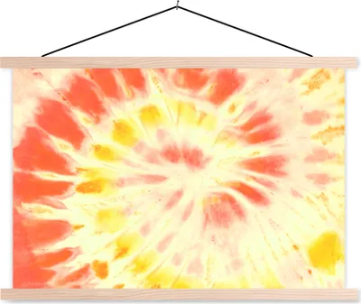 Produktbild von MuchoWow® Textilposter Sommer - Krawattenfärbung - Rot 120x80 cm mit holzfarbenen Rahmen - Aufhängeset