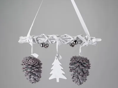 Produktbild von Hänger Zweig weiss 30cm mit Weihnachts Deko