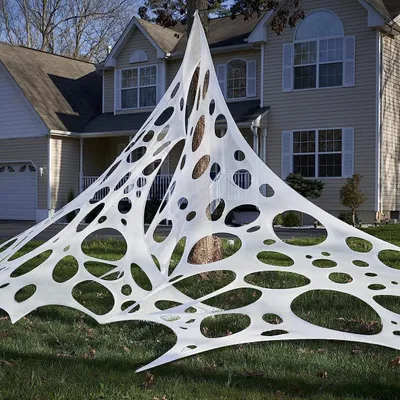 Produktbild von Halloween Deko Spinnennetz 2x6M – Realistisches, Flexibles Spider Web für Indoor/Garten | Riesen Spinnennetz für Vorgarten, Party – Spinnenweben Deko
