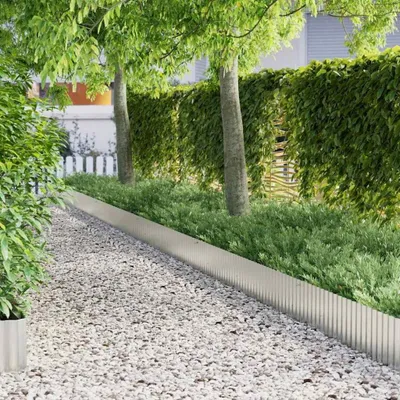 Immagine prodotto di Bordi per prato zincati, ideali per giardini e paesaggi