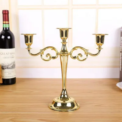 Immagine prodotto di Candeliere in stile europeo - Candeliere a tre fori per matrimoni e decorazioni
